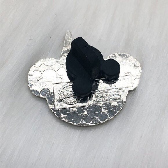 🔮 5/$25 Disney Duffy the Bear‎ Peter Pan Hat Pin - Picture 3 of 3
